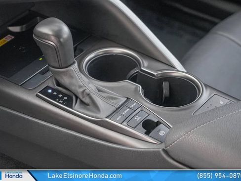 Used 2024 Toyota Camry XSE FWD image 23