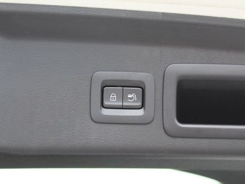 Certified 2023 MAZDA CX-30 AWD 2.5 S w/ Premium Package image 6
