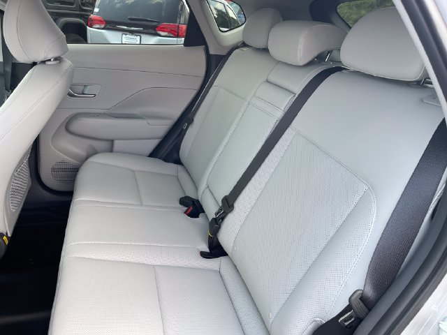 Used 2026 Hyundai Kona SEL Premium FWD image 13