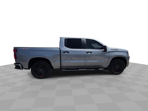 Used 2025 Chevrolet Silverado 1500 RST w/ Redline Edition AWD/4WD image 9