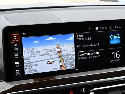 Certified 2025 BMW X4 xDrive30i image 14