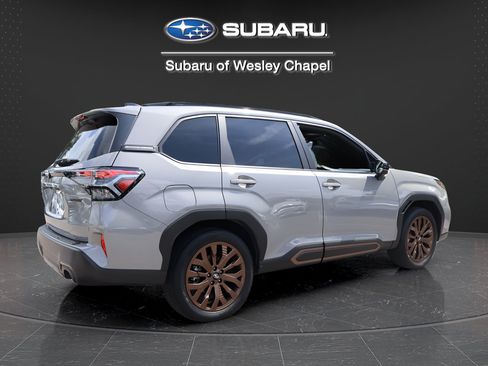 Used 2025 Subaru Forester Sport w/ Popular Package #1 AWD/4WD image 8