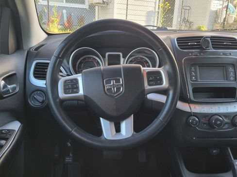 Used 2014 Dodge Journey American Value Package w/ Flexible Seating Group image 8