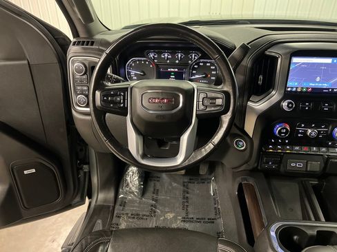 Certified 2019 GMC Sierra 1500 SLT w/ SLT Premium Plus Package AWD/4WD image 18