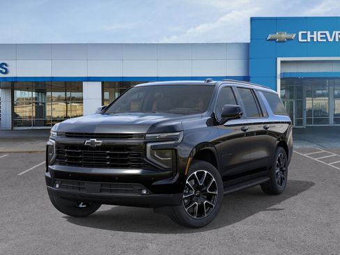 New 2026 Chevrolet Suburban RST w/ Advanced Technology Package AWD/4WD image 7