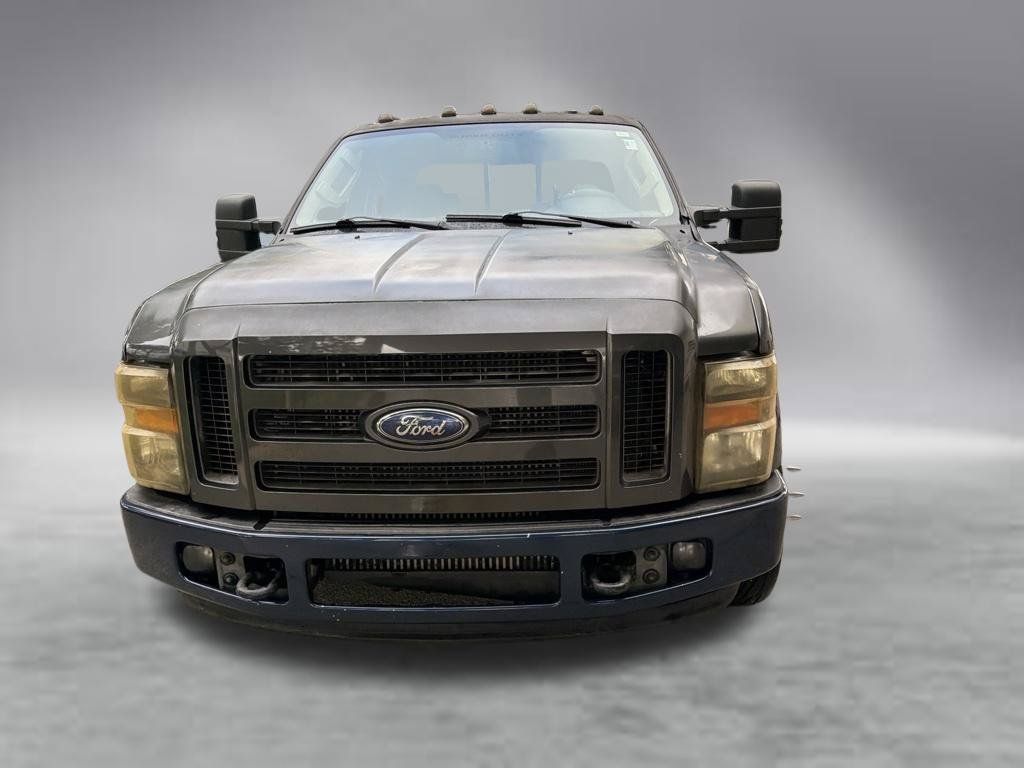 Used 2008 Ford F350 Lariat RWD image 2