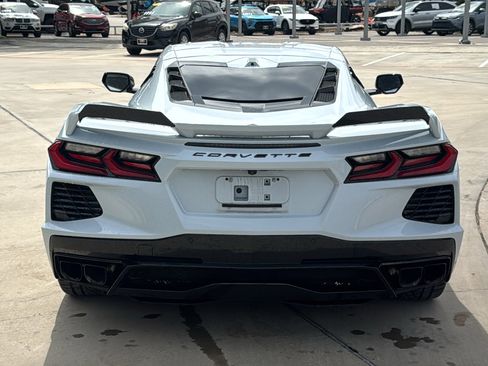 Used 2023 Chevrolet Corvette Stingray Preferred Cpe w/ Z51 Performance Package RWD image 6
