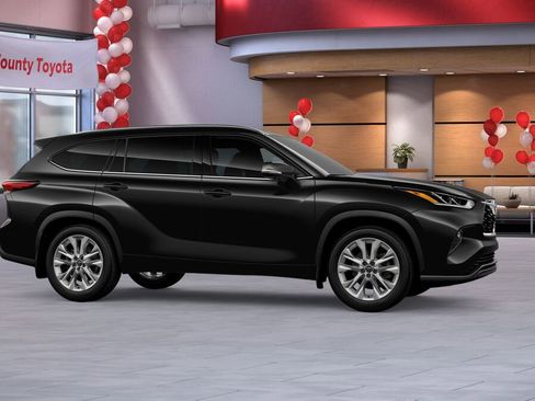 New 2026 Toyota Highlander Limited image 13