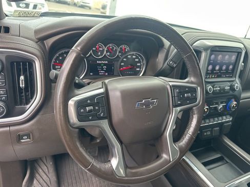Used 2020 Chevrolet Silverado 1500 LT Trail Boss image 23