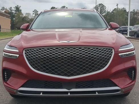 Used 2023 Genesis GV70 2.5T w/ Select Package image 8