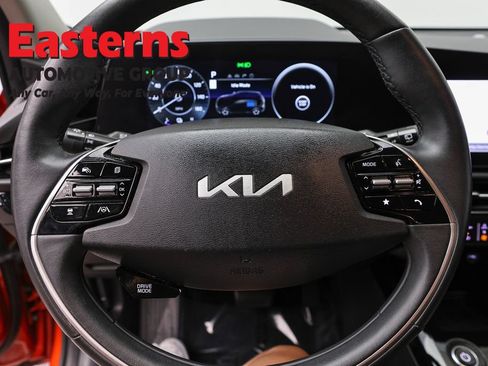 Used 2023 Kia Niro Wind w/ Wind Preserve Package FWD image 10