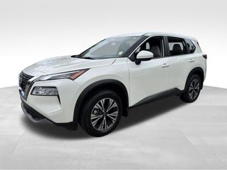 Used 2023 Nissan Rogue SV video 3