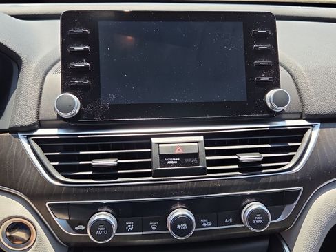 Used 2018 Honda Accord EX-L image 23