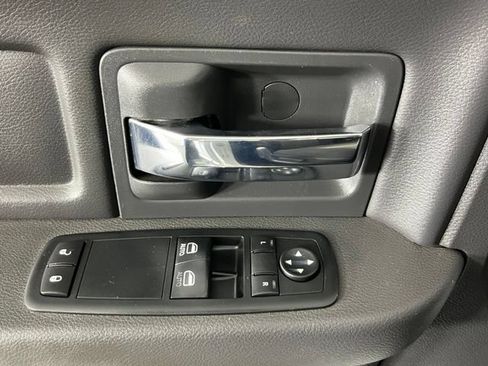 Used 2012 RAM 2500 ST w/ PWR & Remote Entry Group AWD/4WD image 19