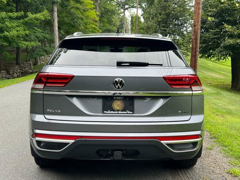 Used 2023 Volkswagen Atlas Cross Sport SEL AWD/4WD image 10