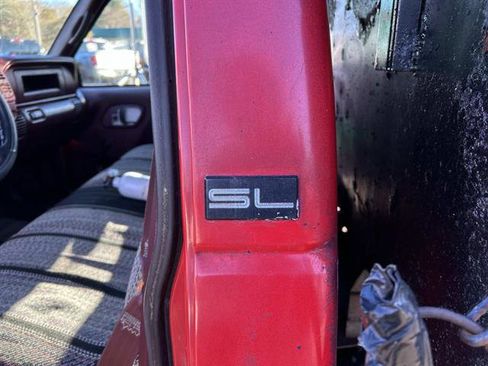 Used 1997 GMC Sierra 3500 SL w/ Snow Plow Prep Pkg image 12