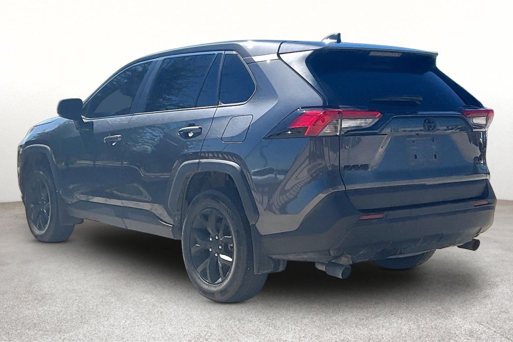 Used 2023 Toyota RAV4 LE FWD image 14