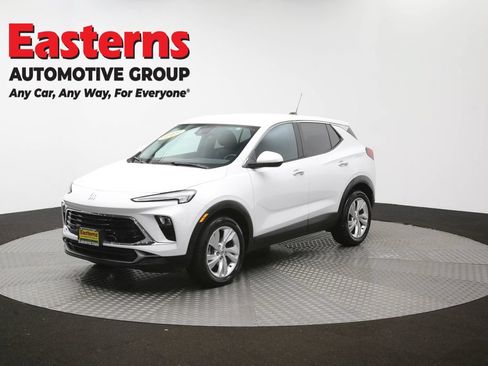 Used 2024 Buick Encore GX Preferred FWD image 55