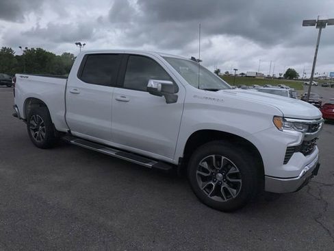 Used 2025 Chevrolet Silverado 1500 LT w/ All Star Edition Plus AWD/4WD image 8