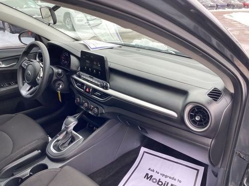 Used 2021 Kia Forte LXS image 25