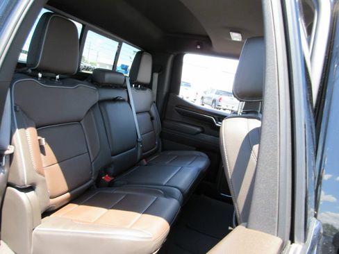 Certified 2024 GMC Sierra 1500 Denali w/ Denali Reserve Package AWD/4WD image 24
