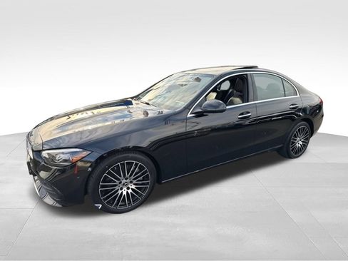 Used 2025 Mercedes-Benz C 300 4MATIC Sedan image 8