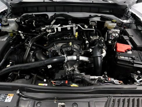 Certified 2025 Ford Bronco Big Bend image 16