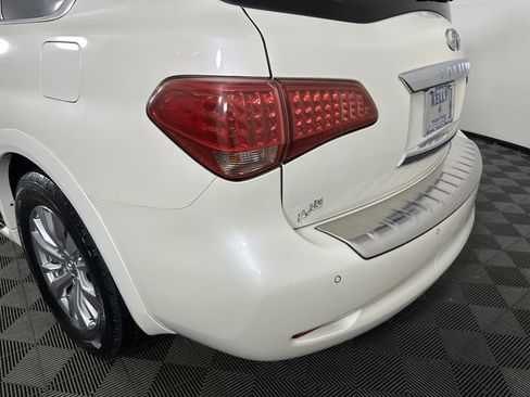 Used 2017 INFINITI QX80 4WD w/ Driver Assistance Package image 32
