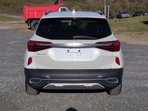 Used 2023 Kia Seltos S w/ Navigation Package image 3