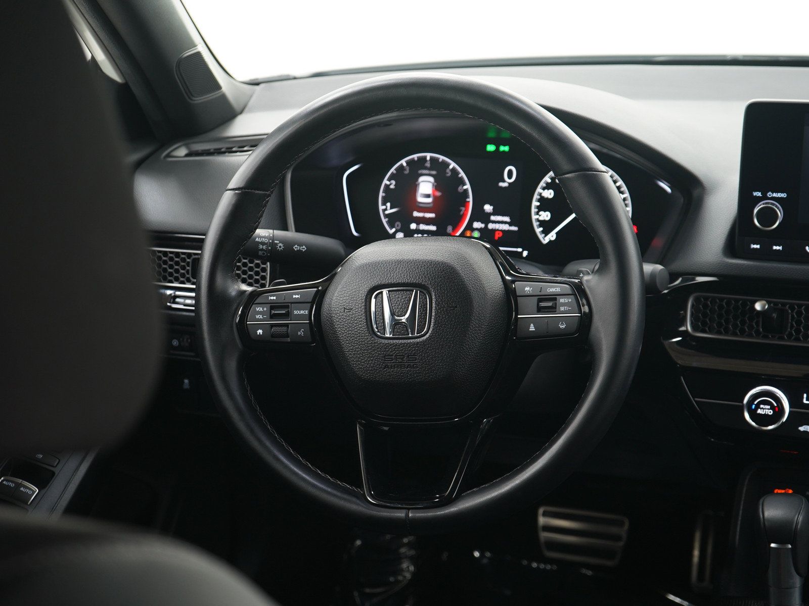 Used 2025 Honda Civic Sport image 15