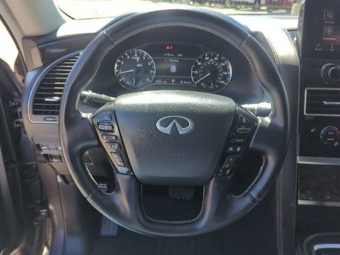 Used 2024 INFINITI QX80 Luxe image 11