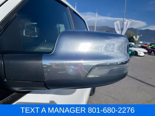 Used 2024 RAM 1500 Laramie AWD/4WD image 9