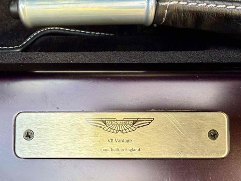 Used 2006 Aston Martin V8 Vantage Coupe image 43