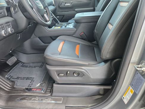 Used 2026 GMC Sierra 2500 AT4 AWD/4WD image 18