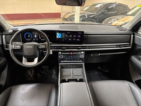 Used 2025 Hyundai Santa Fe SEL image 36