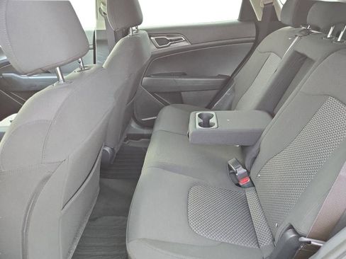 New 2026 Kia Sportage LX image 17