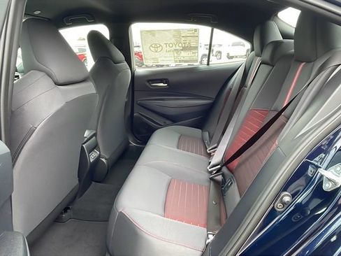 Used 2025 Toyota Corolla SE FWD image 18