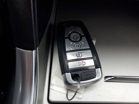 Certified 2023 Ford Explorer XLT w/ Equipment Group 202A image 21