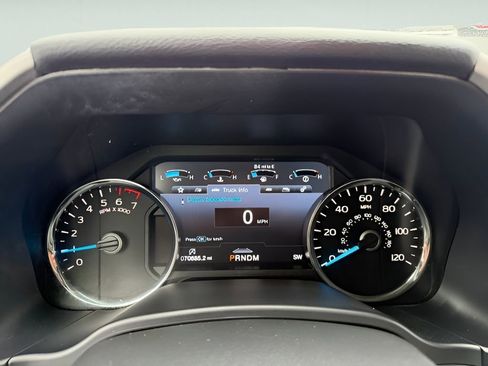 Used 2020 Ford F150 Lariat image 27