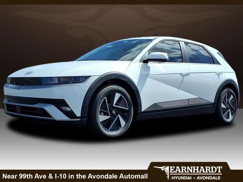 New 2025 Hyundai Ioniq 5 SE image 1