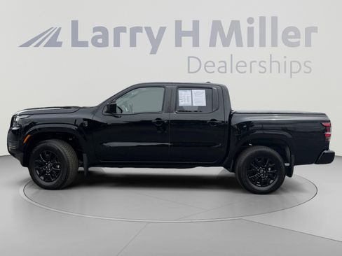 Used 2026 Nissan Frontier SV w/ All-Weather Content Package AWD/4WD image 2