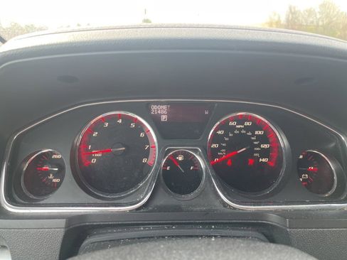 Used 2014 GMC Acadia SLE image 7