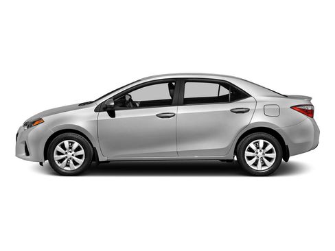 Used 2015 Toyota Corolla S FWD image 2