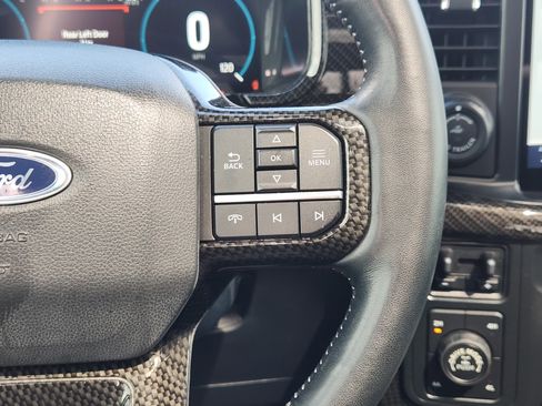 Used 2022 Ford F150 Lariat w/ Equipment Group 502A High AWD/4WD image 30