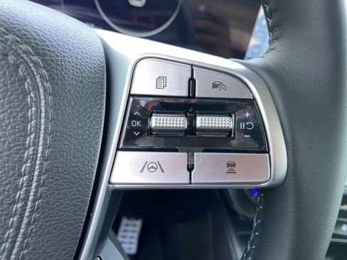 Certified 2025 Kia Telluride SX FWD image 25