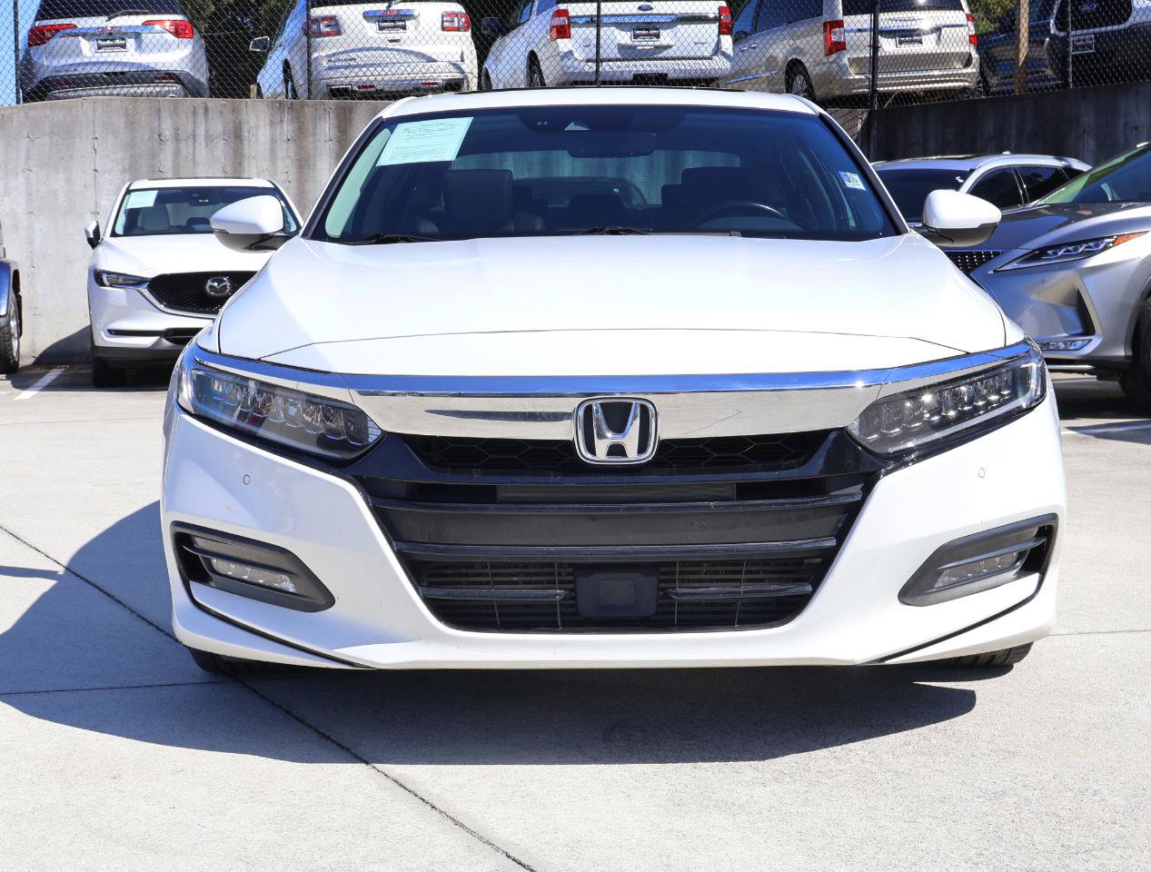 Used 2019 Honda Accord Touring image 10
