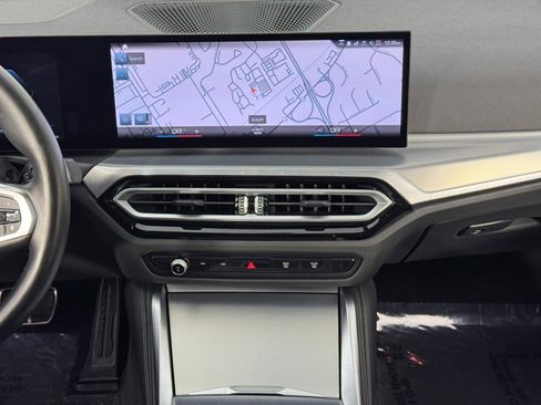 Used 2023 BMW i4 eDrive40 w/ M Sport Package image 23