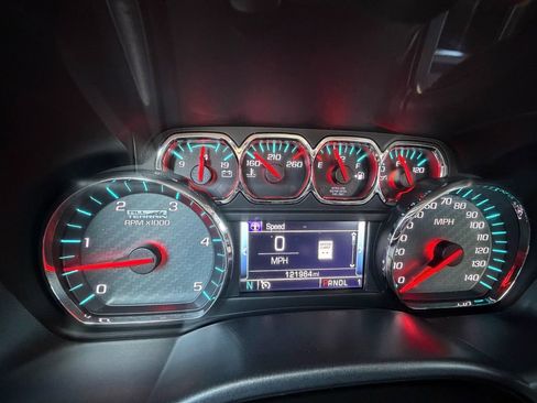 Used 2018 GMC Sierra 2500 SLT w/ Duramax Plus Package image 33