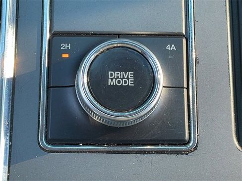 Used 2020 Ford Expedition XLT w/ Equipment Group 201A image 25