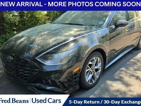 Used 2023 Hyundai Sonata SEL w/ Convenience Package FWD image 4